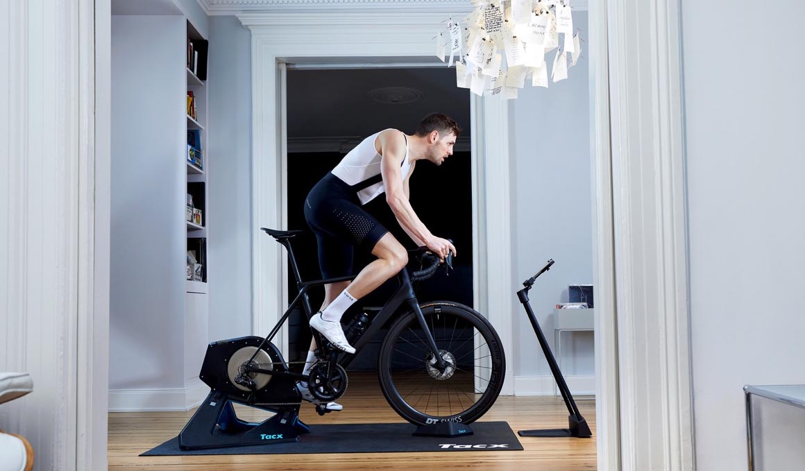 ZWIFT Group Workout Series, entrena con Gore y Cancellara