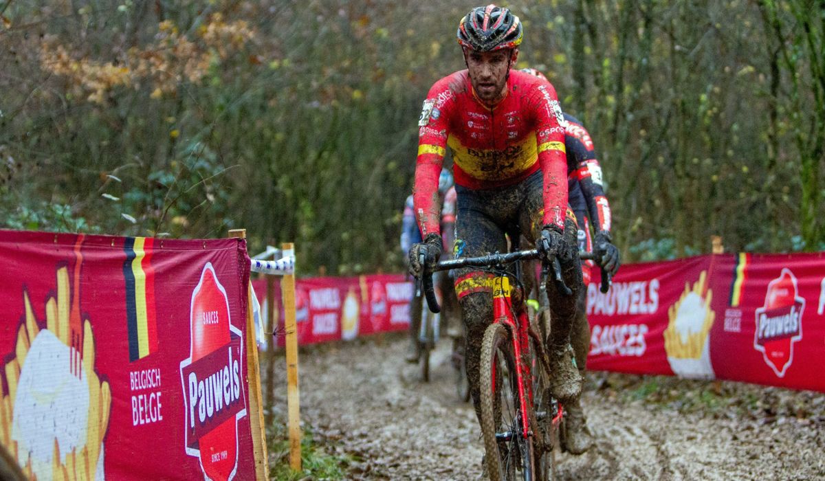 Felipe Orts durante la carrera de Besançon
