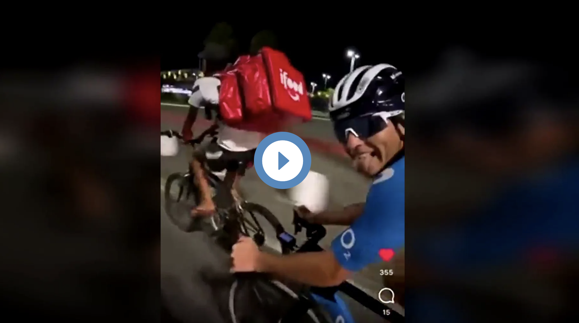 Un repartidor 'se pica' con un profesional del Movistar