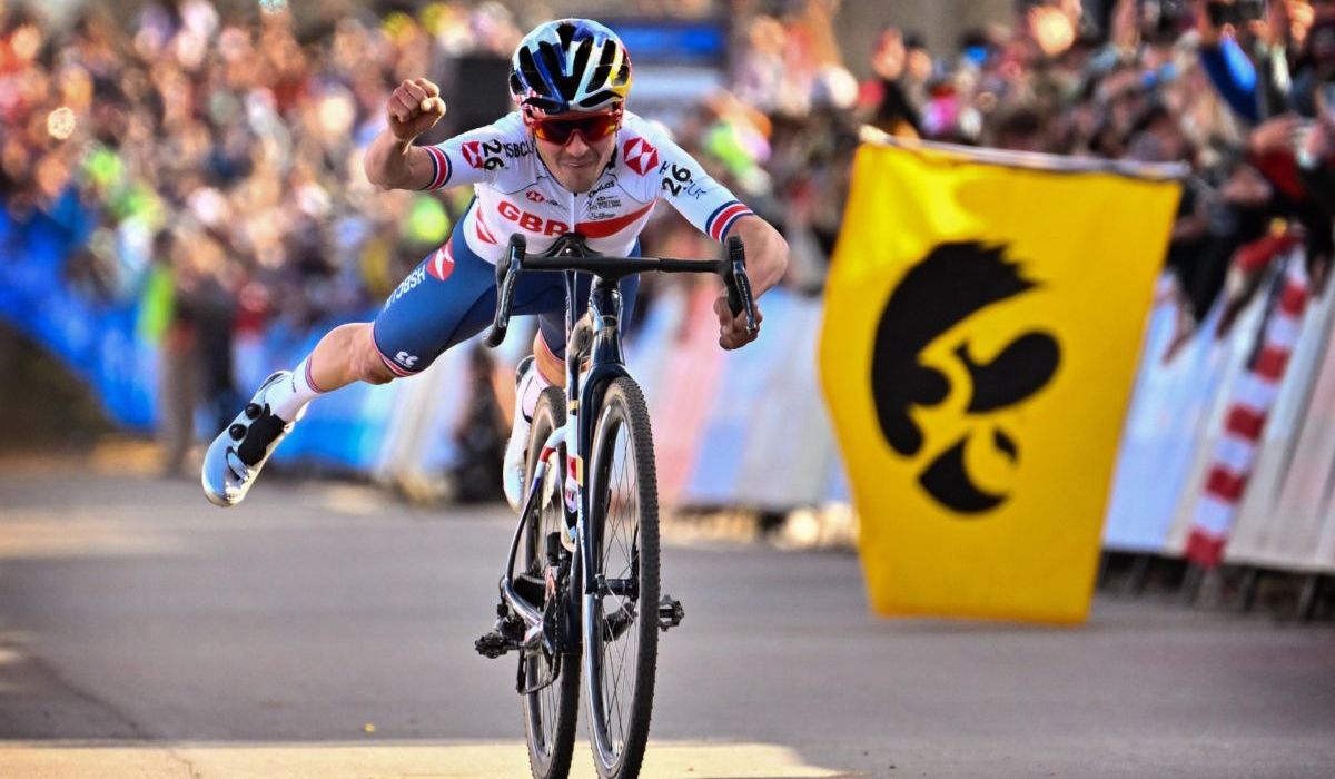 Exhibición de Tom Pidcock para llevarse el Mundial de ciclocross