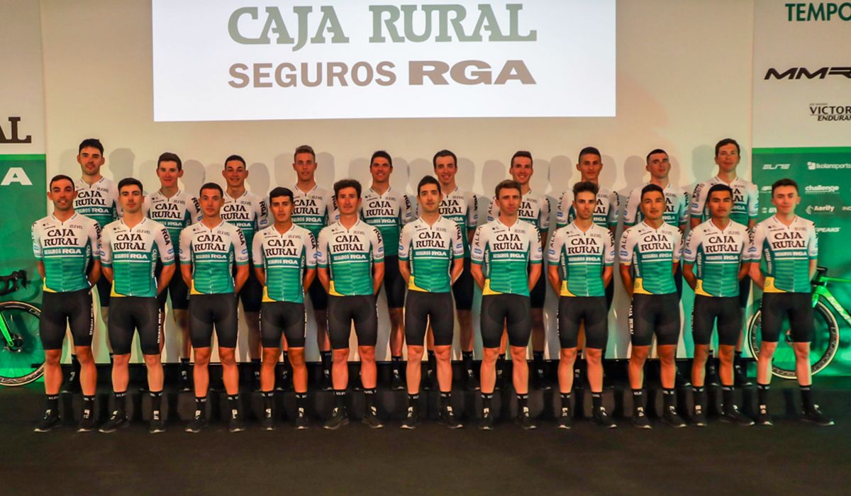 Caja Rural Seguros RGA presenta en Pamplona su equipo 2022