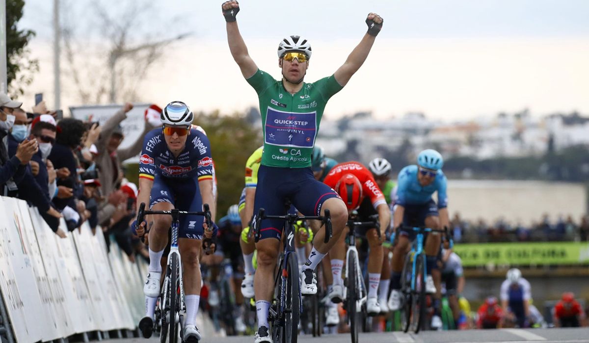 Jakobsen, suma y sigue en la Volta al Algarve
