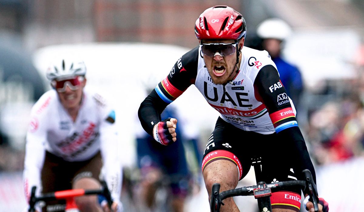 Matteo Trentin se impone al sprint en Le Samyn 