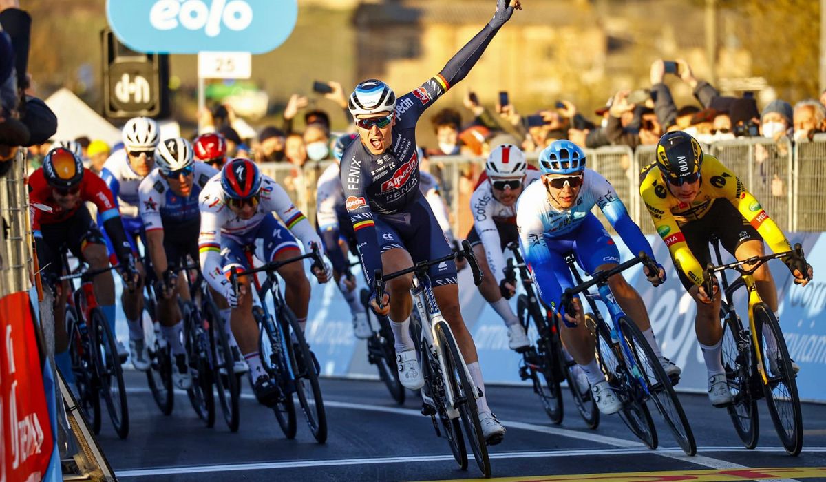 Tim Merlier se impone en la 2ª etapa de la Tirreno Adriático