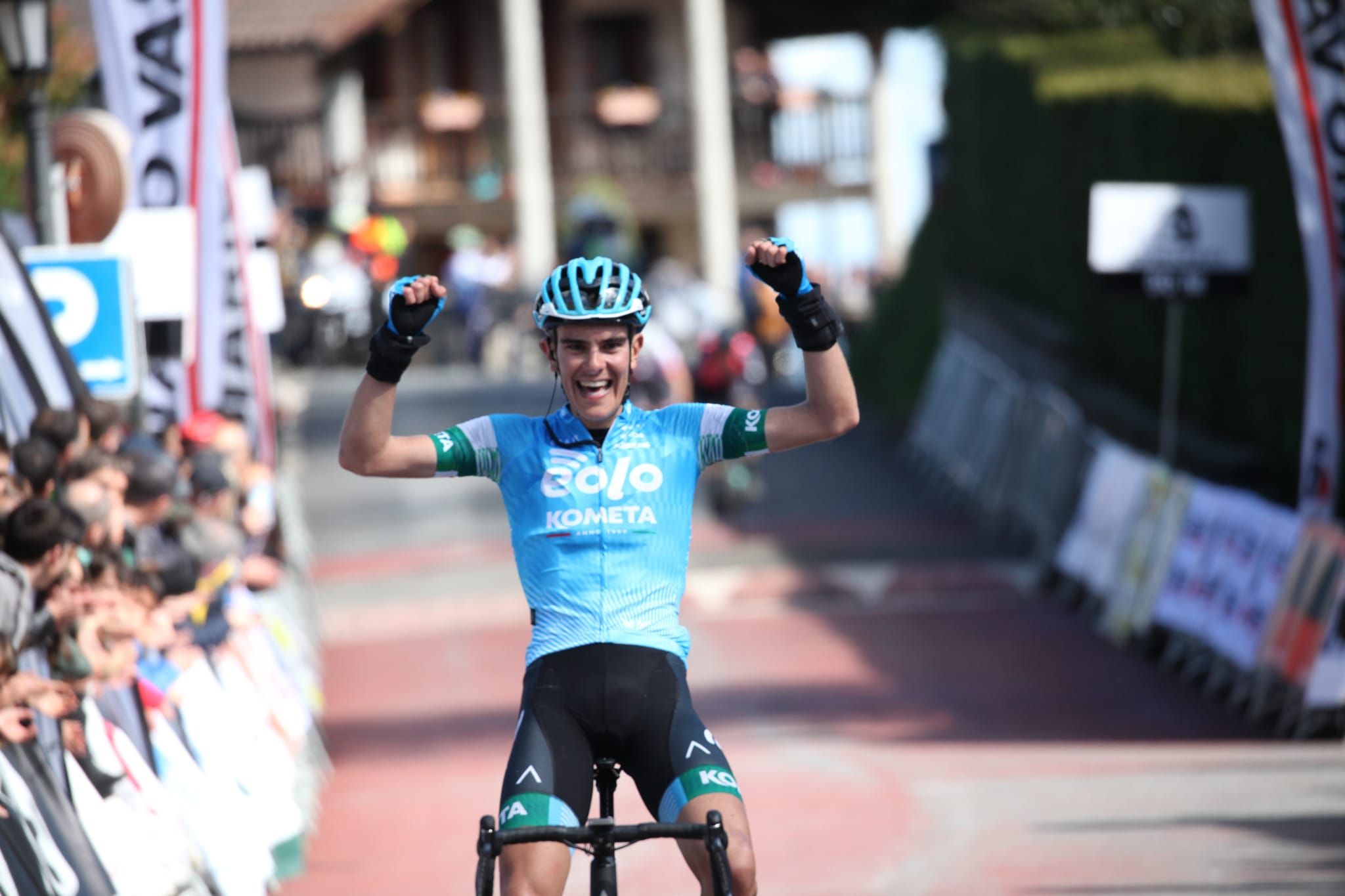 9dc94967 fbb1 1489 1bad 82d260063056