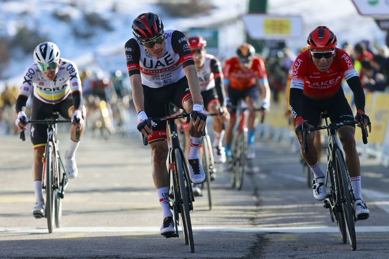 Juan Ayuso y Nairo Quintana Juan Ayuso y Nairo Quintana
