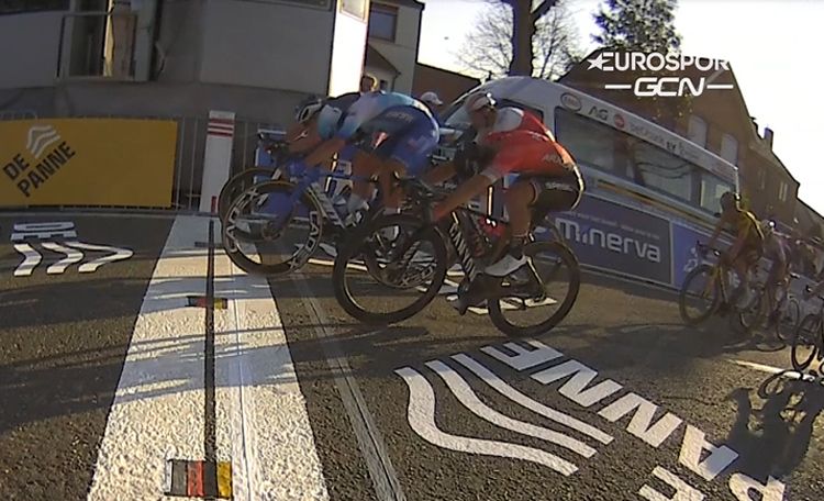 Final de foto finish en Brujas La panne
