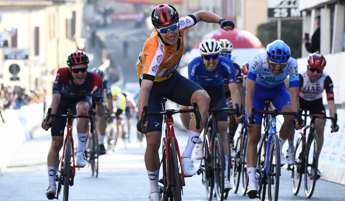 Etapa para Hayter y liderato para Dunbar en la Semana Coppi e Bartali