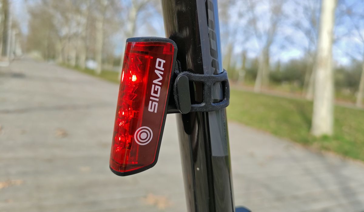 Luz Sigma Blaze Flash