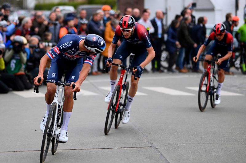 Van der Poel, al ataque en A Través de Flandes