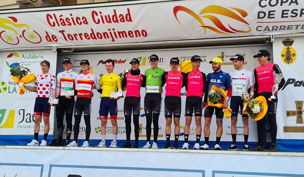 Podio de la Clásica Torredonjimeno. Foto Radio Torredonjimeno