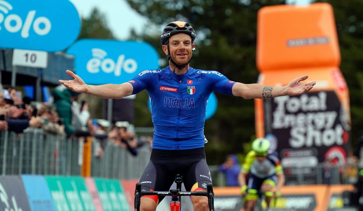 Damiano Caruso conquista el Etna y gana el Giro de Sicilia