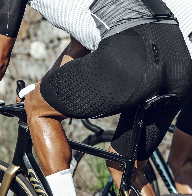 Q36.5 Dottore X Bib Shorts in act 2 Q36.5 Dottore X Bib Shorts in act 2