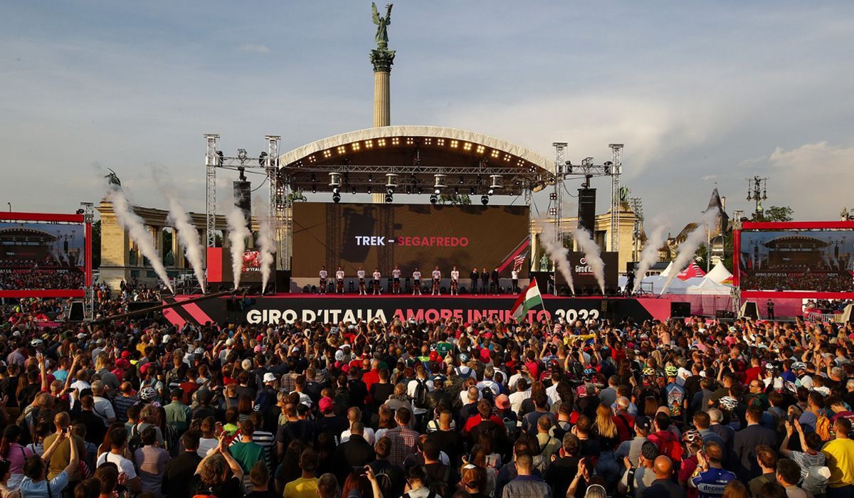 Imagen de la presentación oficial de los equipos, celebrada el miércoles en Budapest
