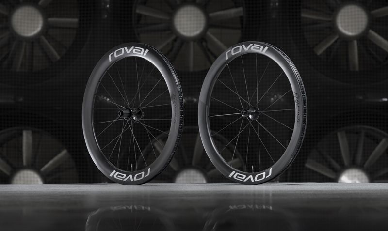 Rapide CLX II Hero 2 (1) Rapide CLX II Hero 2 (1)