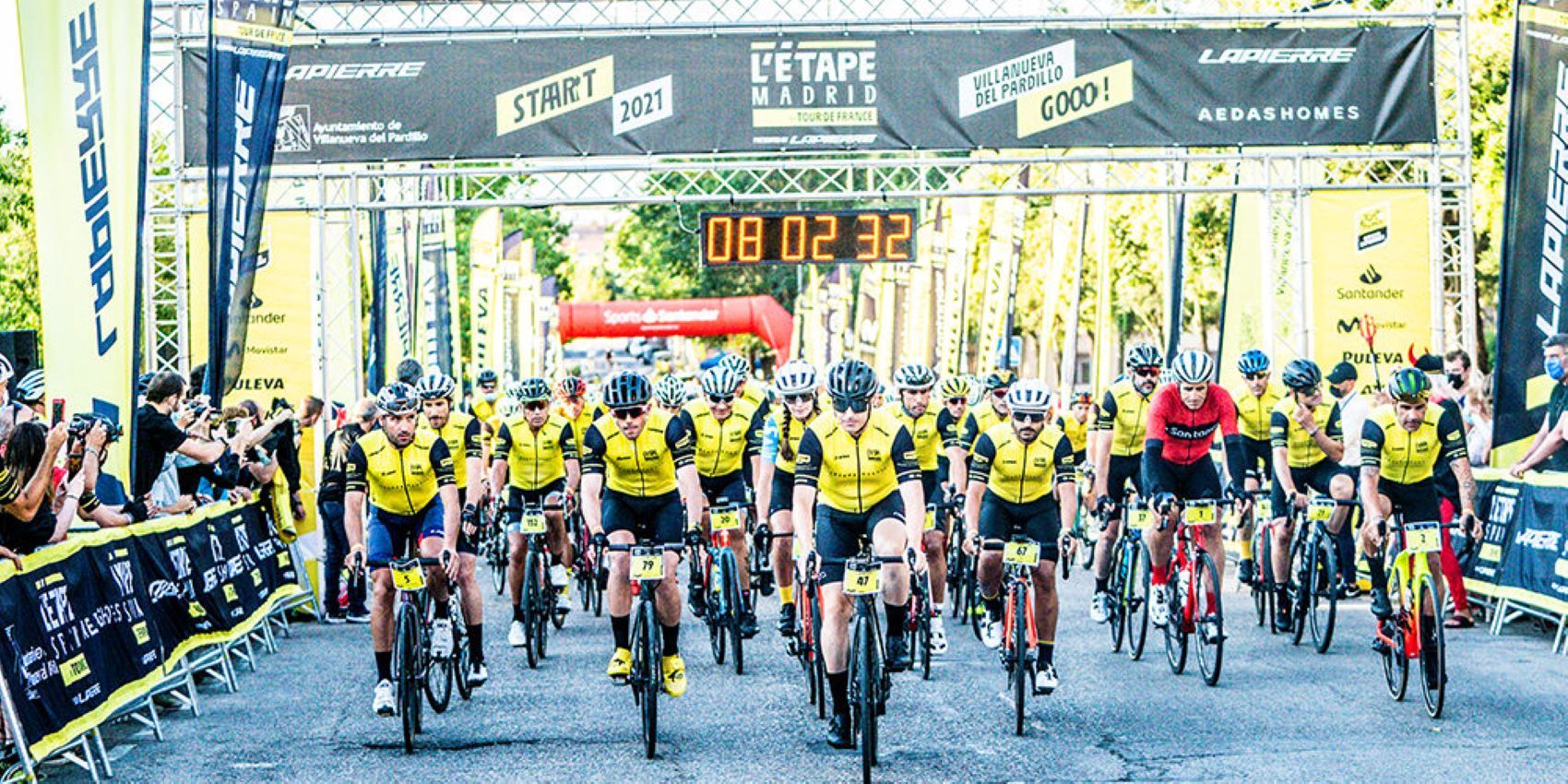Llegada a la meta de L'Etape en su edición 2021.