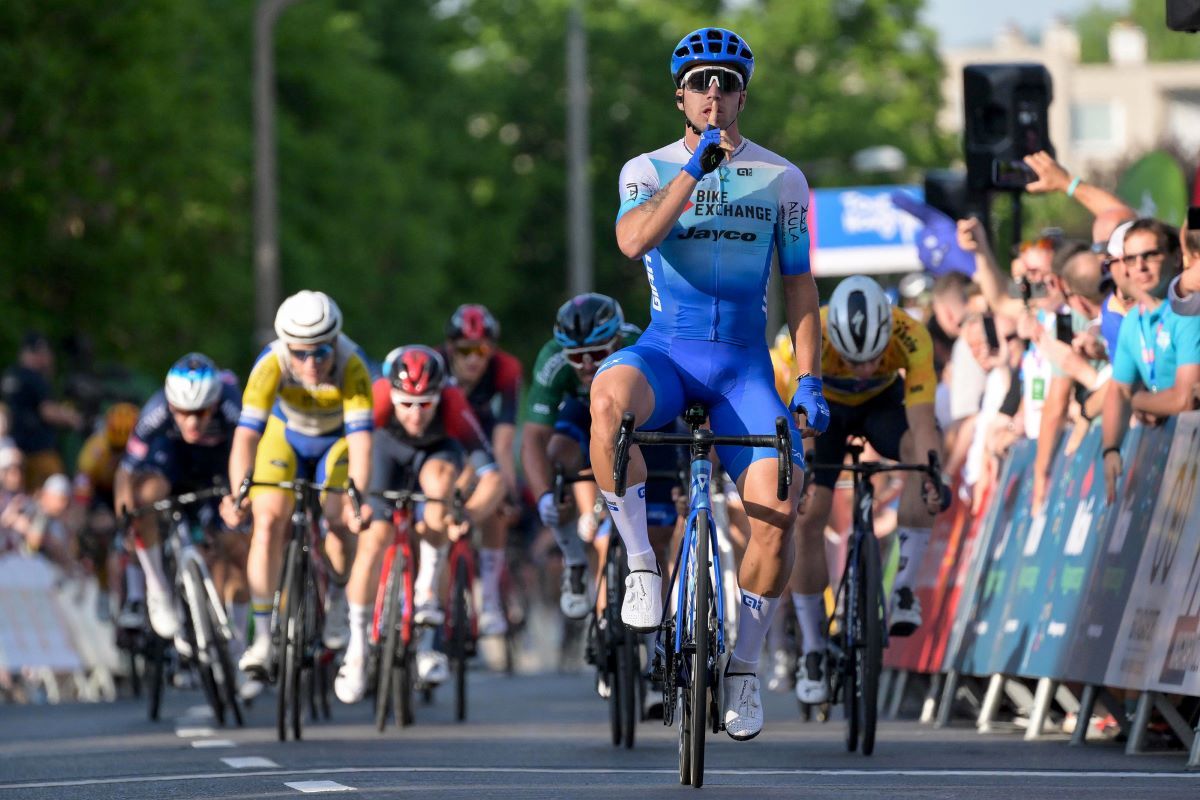 Groenewegen mandó callar tras su victoria en la 4ª etapa del Tour de Hungría. 