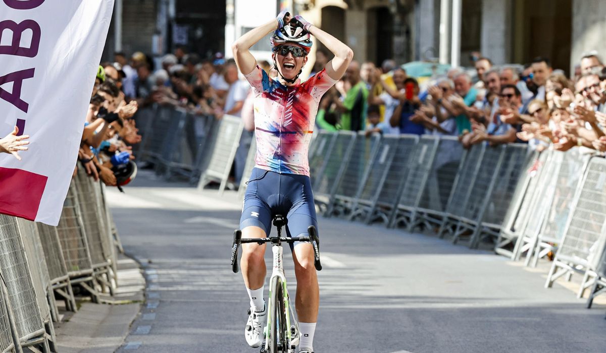 Pauliena Rooijakkers se impone en la Durango-Durango
