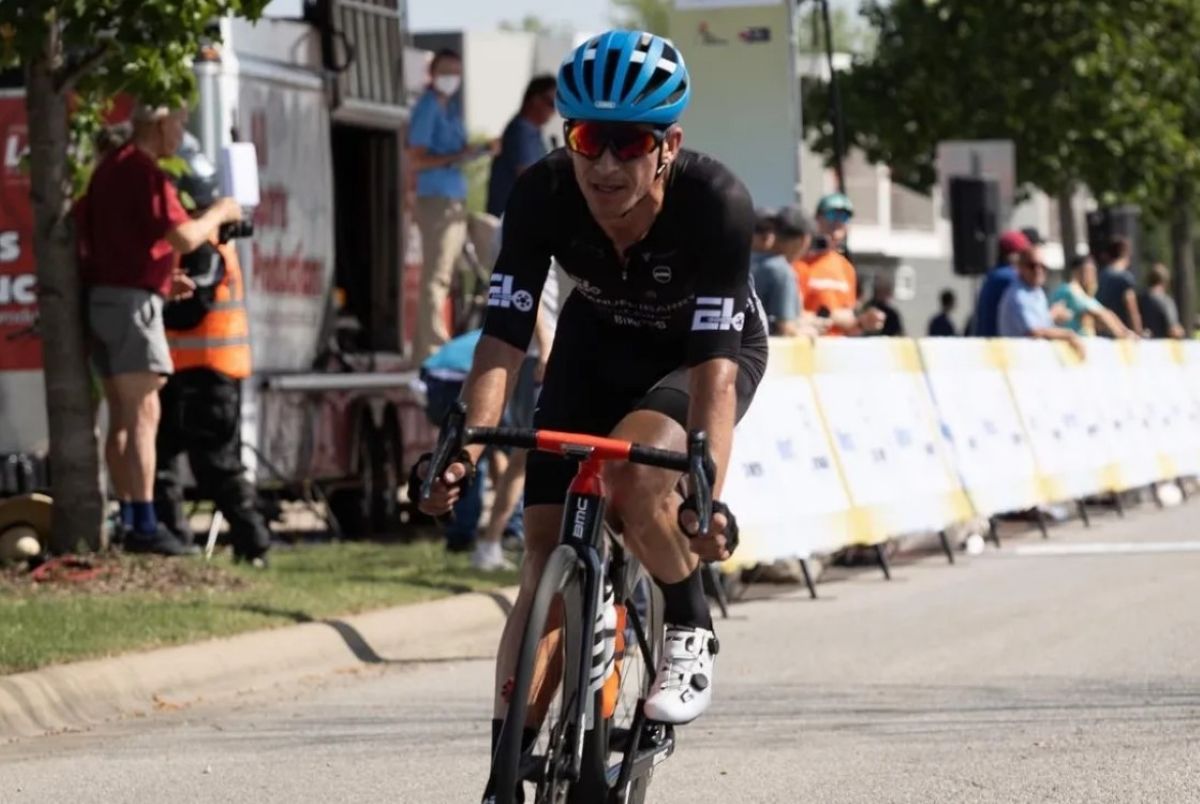 Sergio Henao vuelve, tras anunciar su retiro, a disputar una carrera profesional.