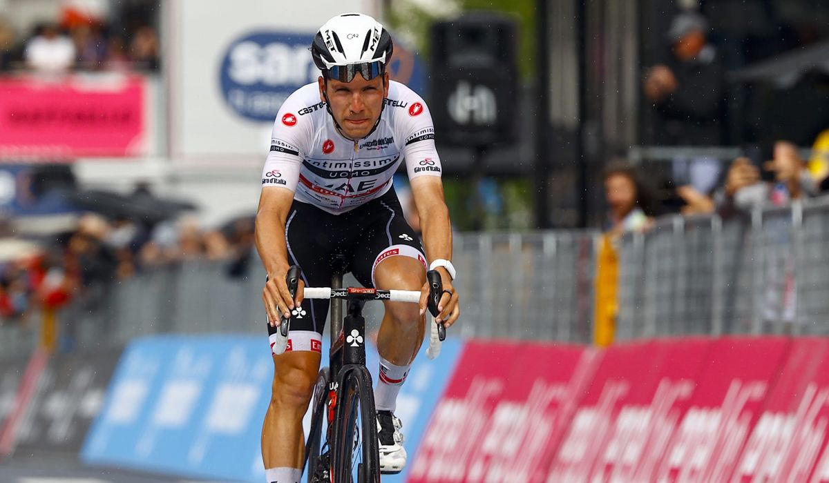 Joao Almeida abandona el Giro tras dar positivo por COVID 19