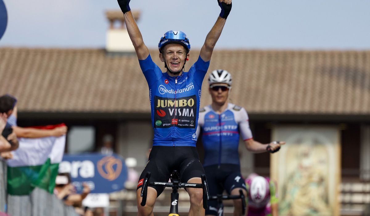 Koen Bowman repite triunfo en el Giro. Foto Sprint Cycling Agency 