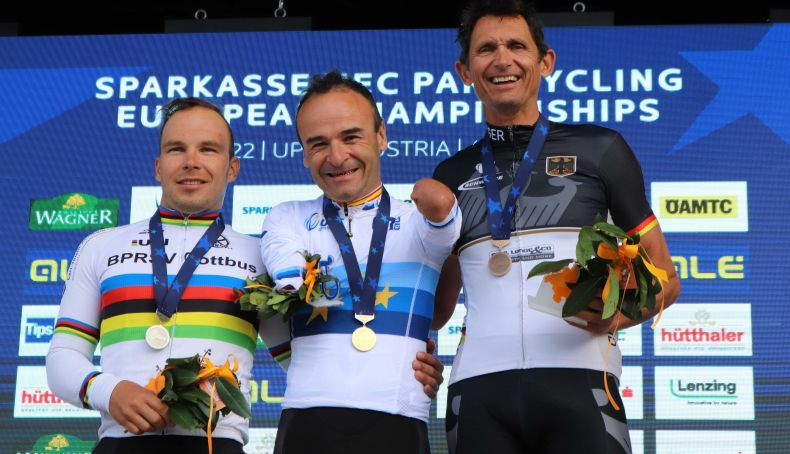 La selección española ya tiene 10 medallas en los europeos de ciclismo adaptado. La selección española ya tiene 10 medallas en los europeos de ciclismo adaptado.