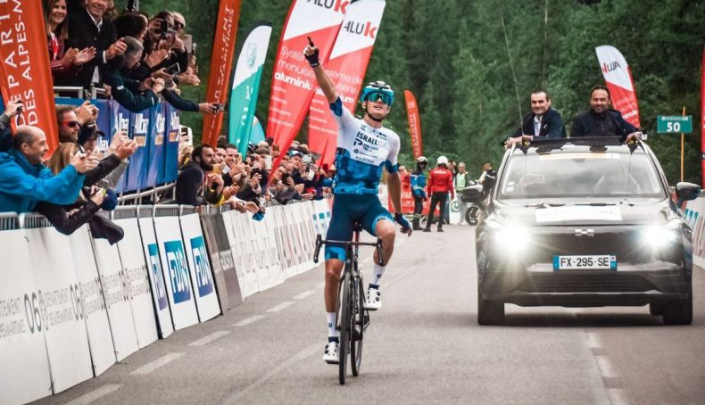 A pesar de las recientes victorias de Fuglsang, su equipo es el peor del ranking WT de la UCI. A pesar de las recientes victorias de Fuglsang, su equipo es el peor del ranking WT de la UCI.