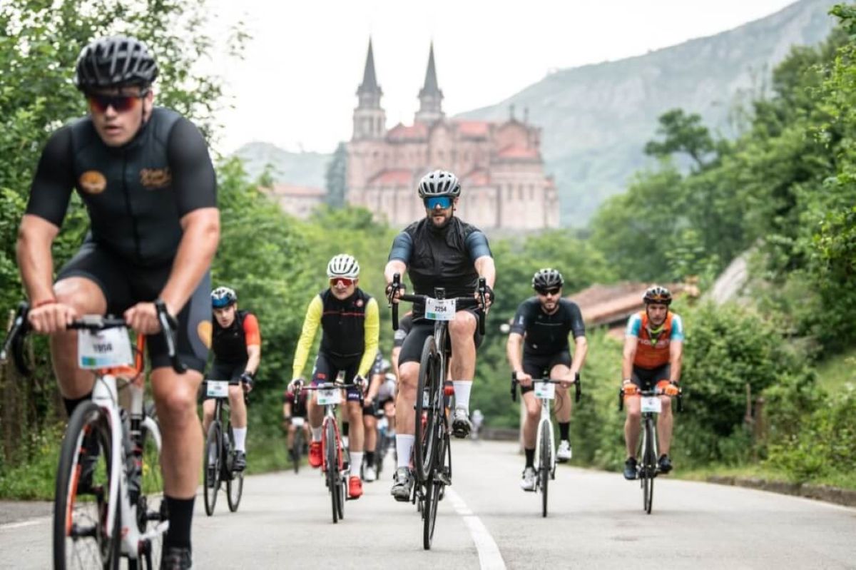 Disputa del Desafío Lagos de Covadonga 2022.