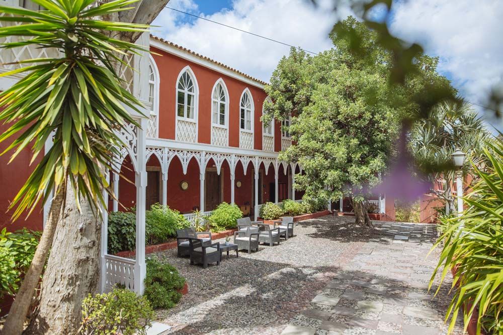 Hotel Rural Las Longueras