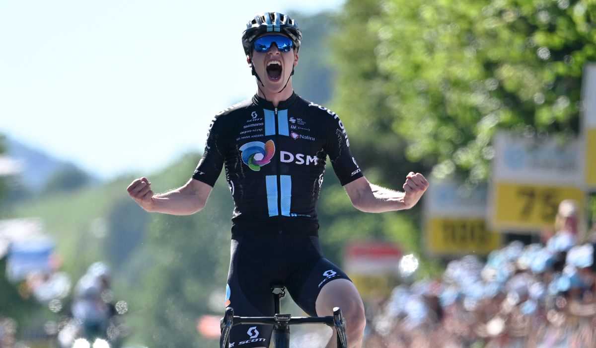 Andreas Leknessund gana en solitario la 2ª etapa de la Vuelta a Suiza