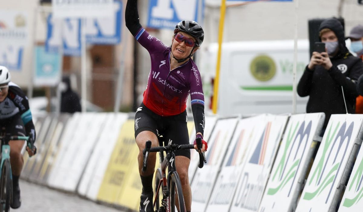Amy Pieters ha mejorado tras despertar del coma pero no está claro si podrá recuperarse totalmente.