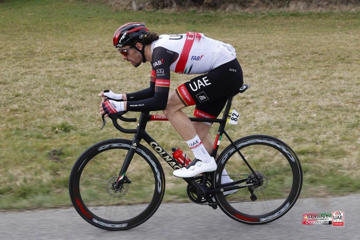 Alexys Brunel se retira del ciclismo profesional con solo 23 años.