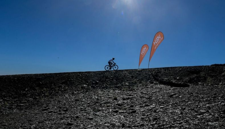 Los corredores sufrieron y disfrutaron la subida. Los corredores sufrieron y disfrutaron la subida.