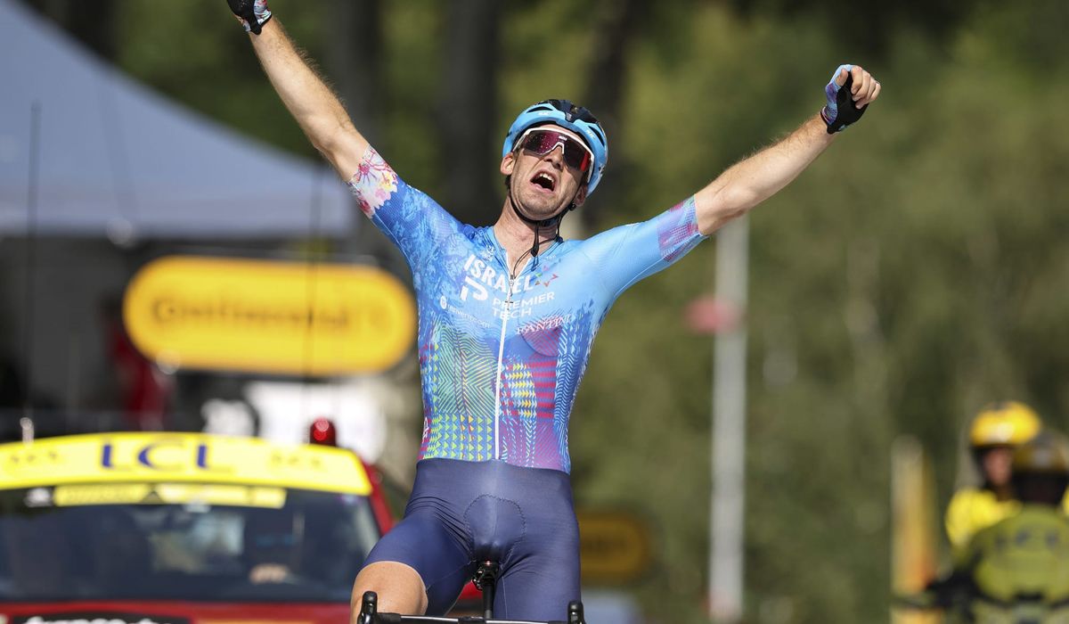 Hugo Houle logra la victoria de su vida en Foix. Foto Kei Tsuji (Sprint Cycling Agency)
