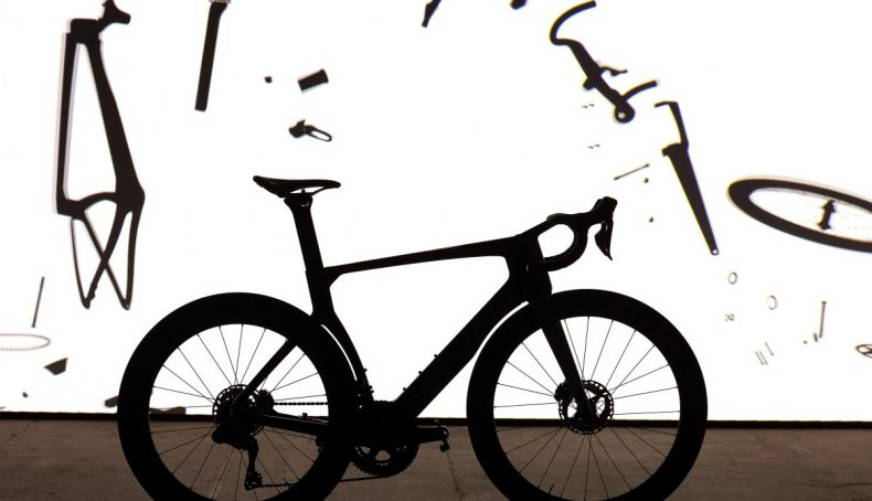 Toda la Cervélo S5 está pensada para ofrecer una conducción más rápida pero segura.