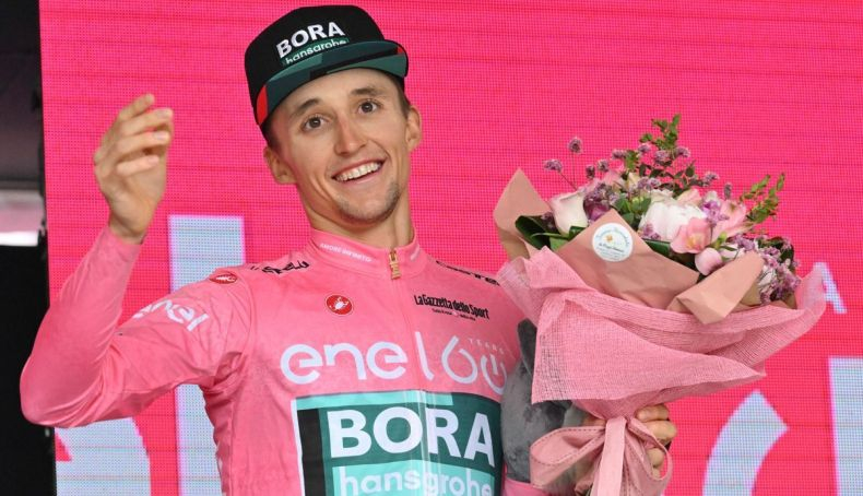 Jai Hindley, ganador del Giro, correrá la Vuelta a Burgos. Jai Hindley, ganador del Giro, correrá la Vuelta a Burgos.