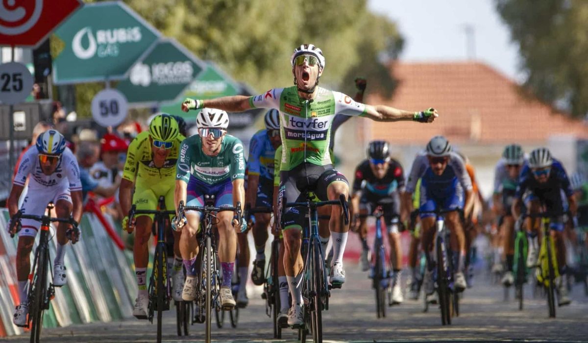 Joao Matias en la meta de la 2ª etapa de la Volta a Portugal
