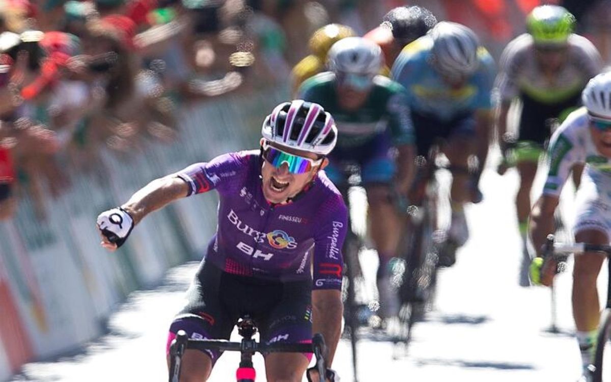 Victor Langelotti celebran su victoria en la Volta a Portugal