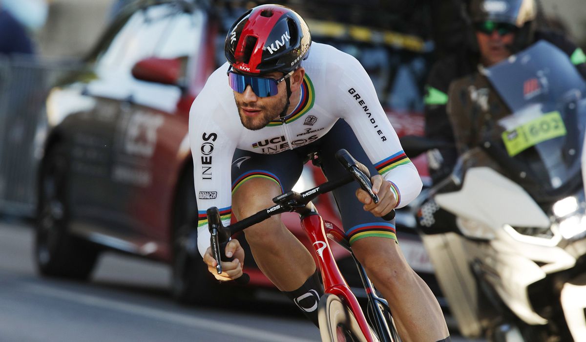 Filippo Ganna, primer líder de la Vuelta a Alemania tras imponerse en el prólogo