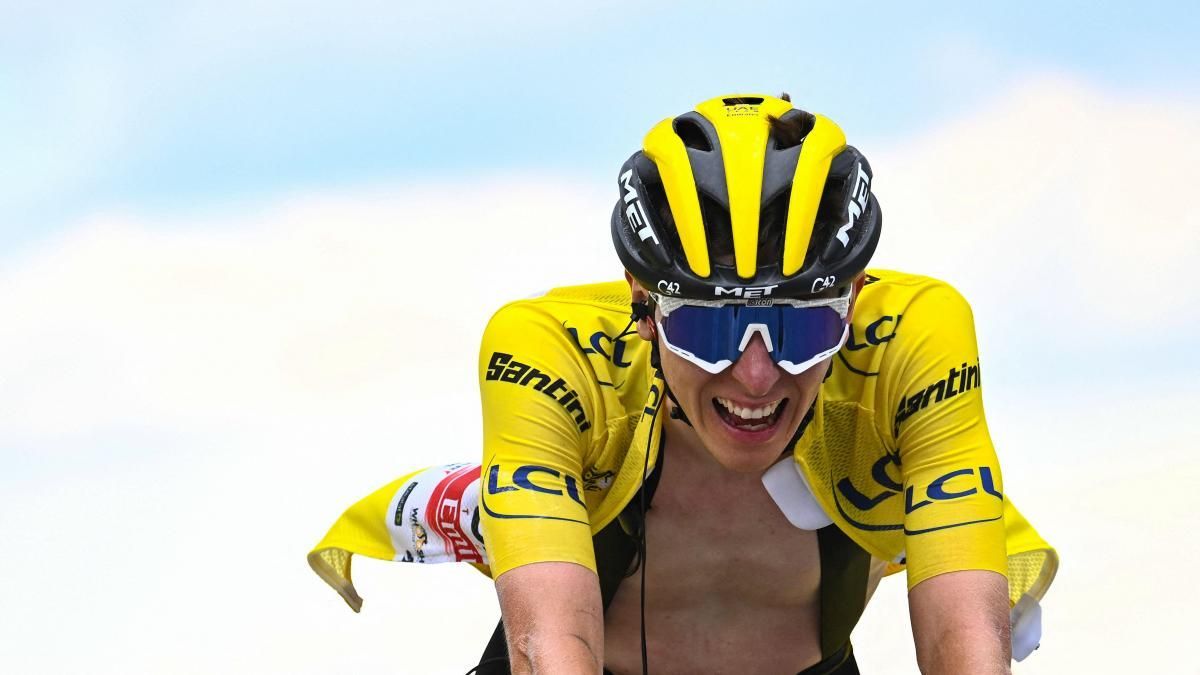 Tadej Pogacar el día de su pájara en la 11ª etapa del Tour.