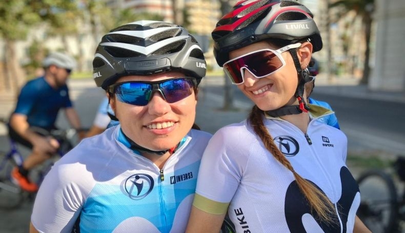 Cada vez son más mujeres las que practican ciclismo y disfrutan de este deporte.