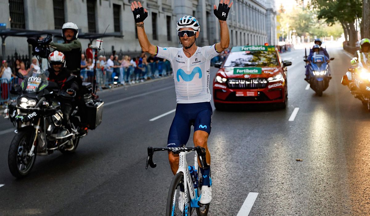 Alejandro Valverde, homenajeado en las calles de Madrid en la etapa final de La Vuelta