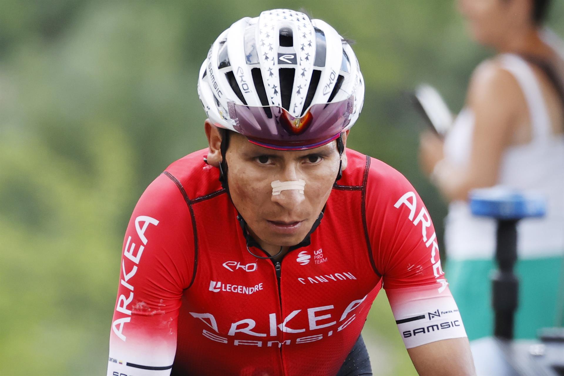 Nairo Quintana oficializa su salida del Arkea y da por terminada su temporada.