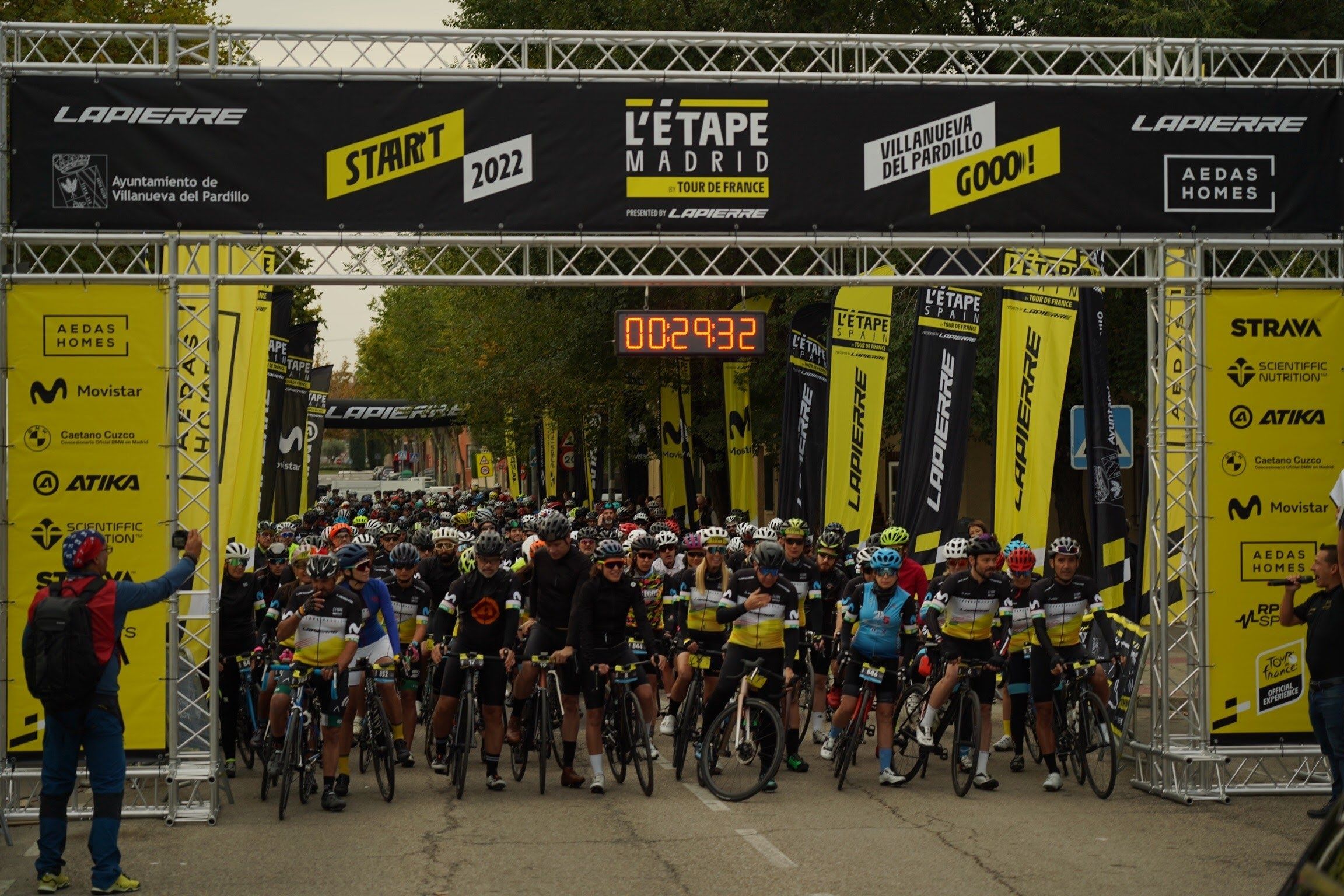 700 ciclistas en la segunda edición de L’Étape Madrid by Tour de France presented by Lapierre.