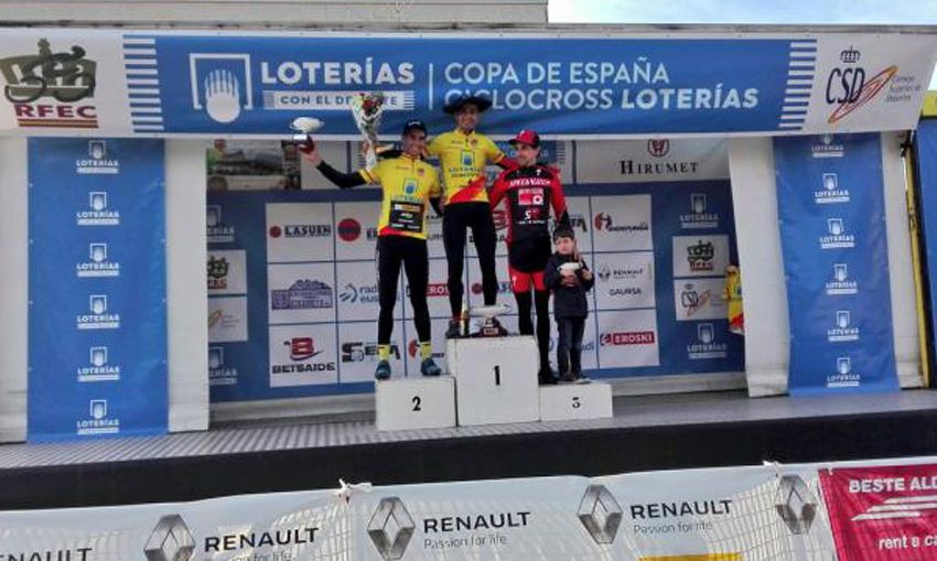 Ismael Esteban gana y se asegura la general de la Copa de España de Ciclocross