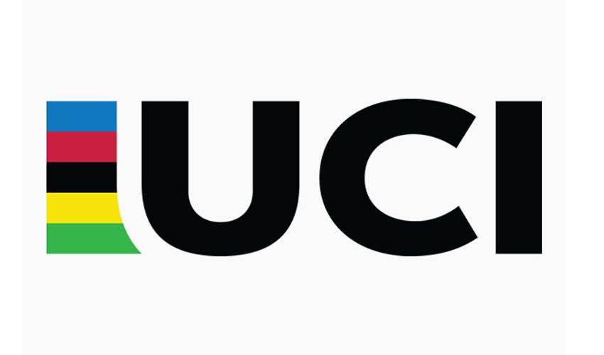 La UCI se desmarca de la reducción de corredores por equipo en las grandes vueltas