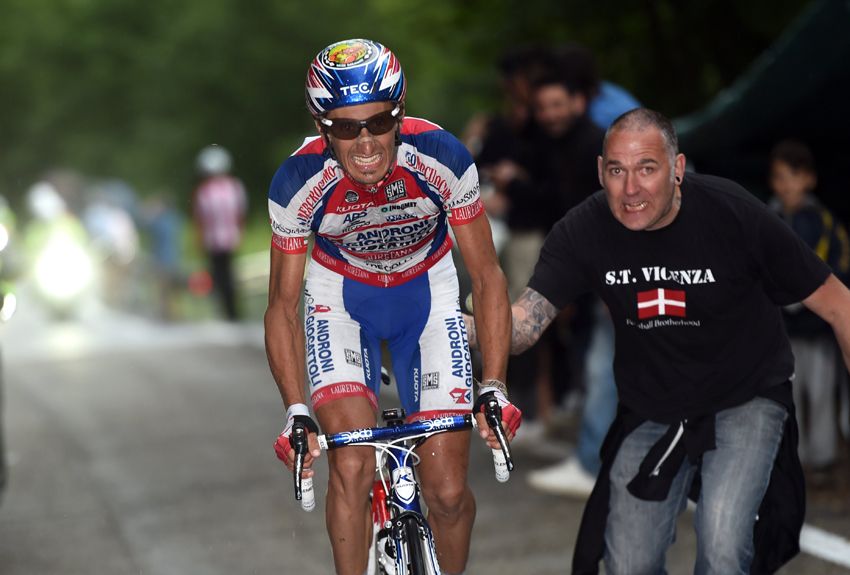 Pellizotti se incorporará al Bahrain-Merida y Rebellin al Kuwait-Cartucho