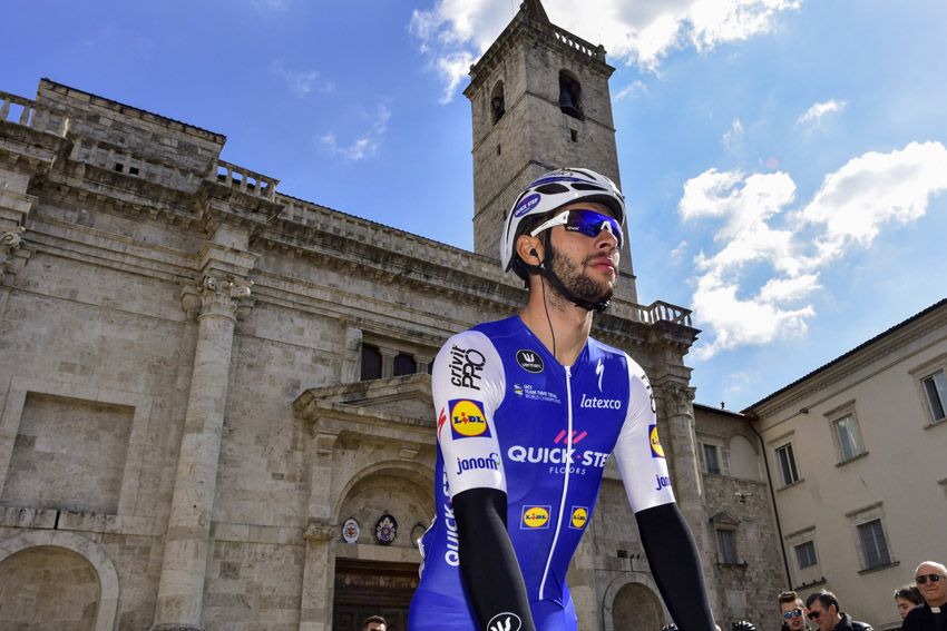 Breves: Gaviria, con dolores en la muñeca tras caerse entrenando; Halvorsen gana la Handzame Classics...