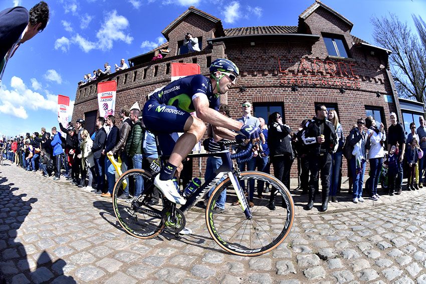 Erviti: “Me motiva pelear otra vez por Flandes y Roubaix”