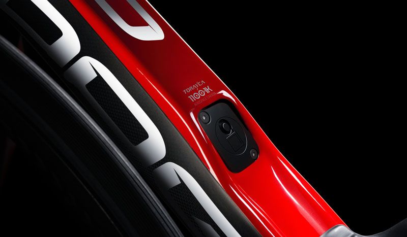 Problemas con la nueva Pinarello Dogma F10 y una patente taiwanesa